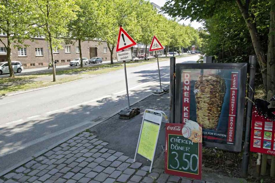 Im Imbiss oberhalb der Mensa geschah der Überfall, die Räuber verschwanden landwärts in die Wartburgstraße.