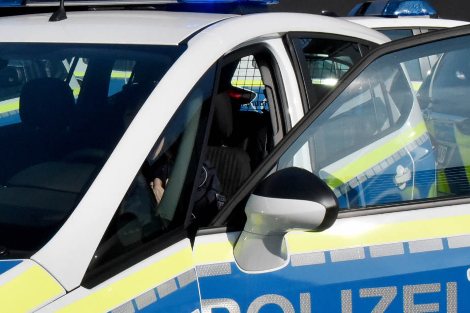 Die Polizei sucht noch nach weiteren Hinweisen. (Symbolbild)