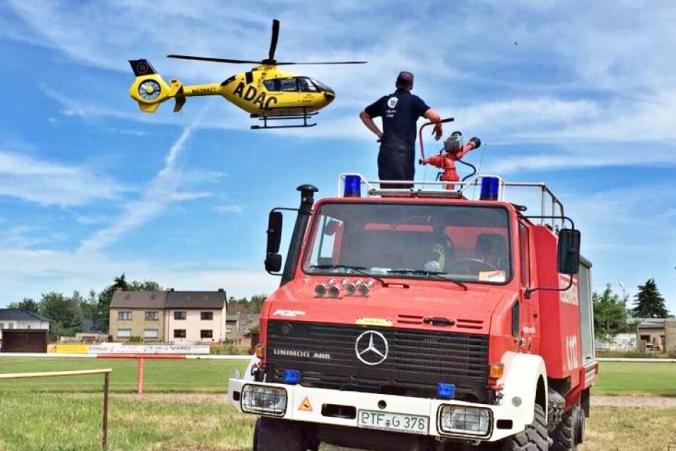 Bei einer Verpuffung auf dem "Spring Break"-Festival sind drei junge Menschen teils schwer verletzt worden.