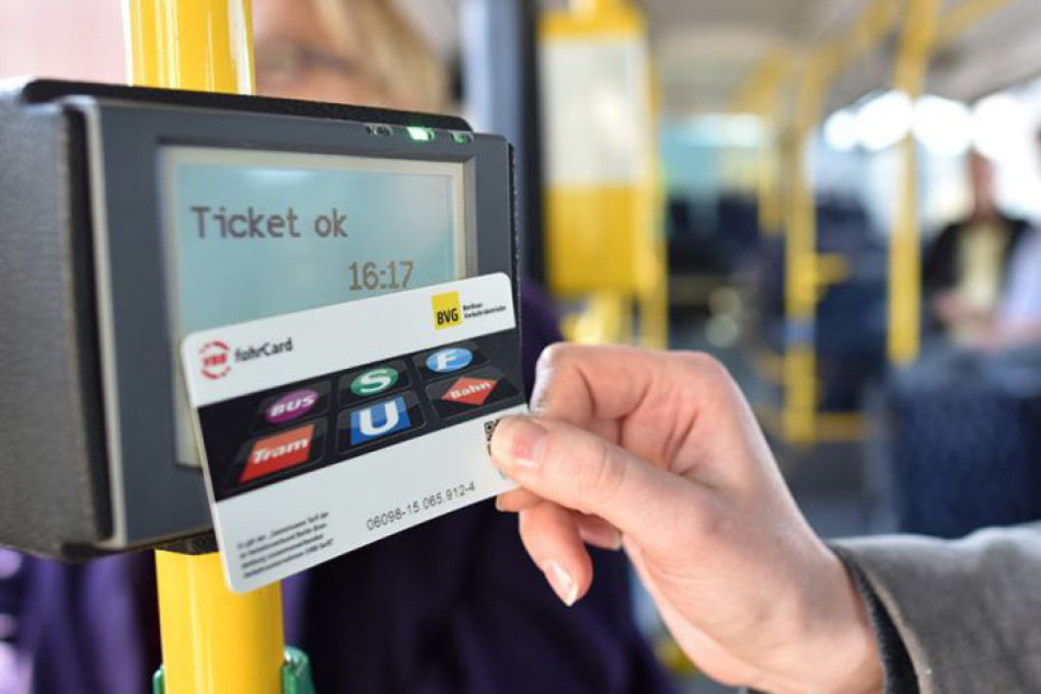 So läuft's künftig ab in den Bussen der BVG. (Symbolbild)