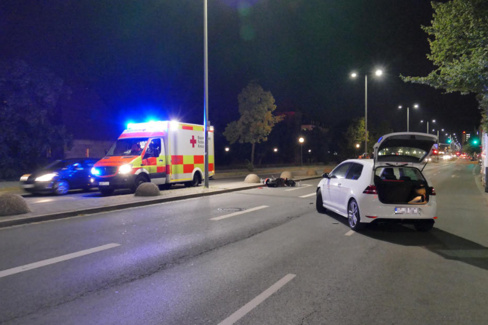 In Nürnberg kam es in der Nacht auf Samstag zu einem schweren Unfall.