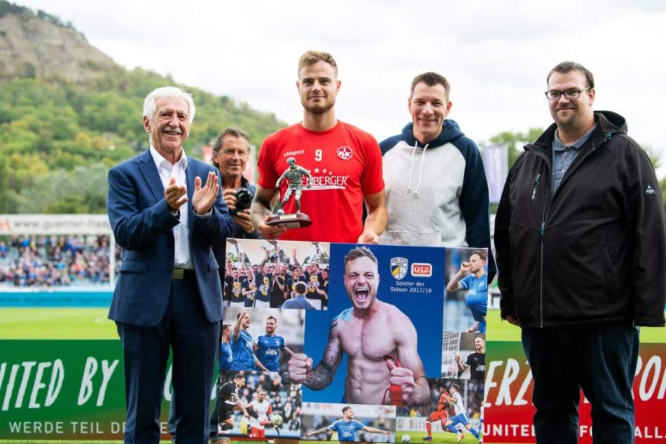 Vor dem Spiel wurde Timmy Thiele zum Spieler der Vorsaison gekürt.