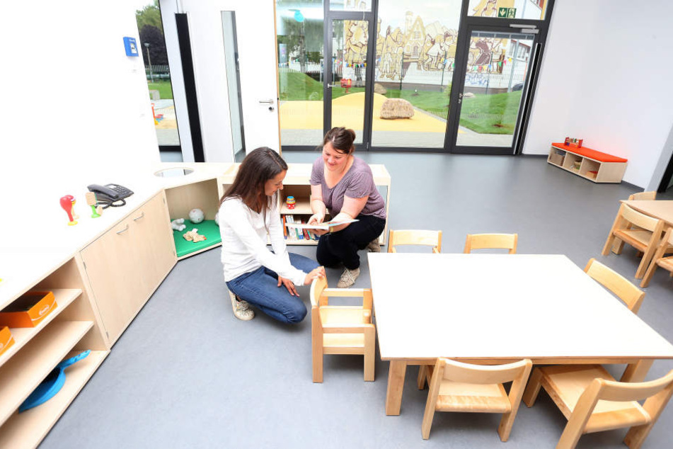 Weiße Wände, kaum Spielzeug: Das gehört zum Konzept der neuen Campus-Kita. Die Kinder sollen die Räume selbst gestalten.