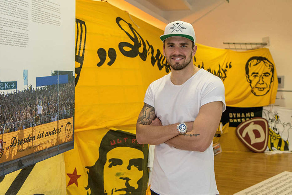 Pascal Testroet schaute sich die Ausstellung zum 65. Vereinsgeburtstag an. Ist er am Samstag auch nur Zuschauer?