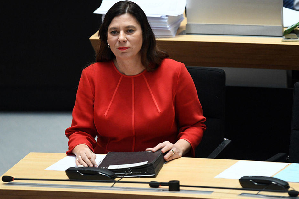 Bildungssenatorin Sandra Scheeres hat der Grundschule ihre Unterstützung zugesagt.