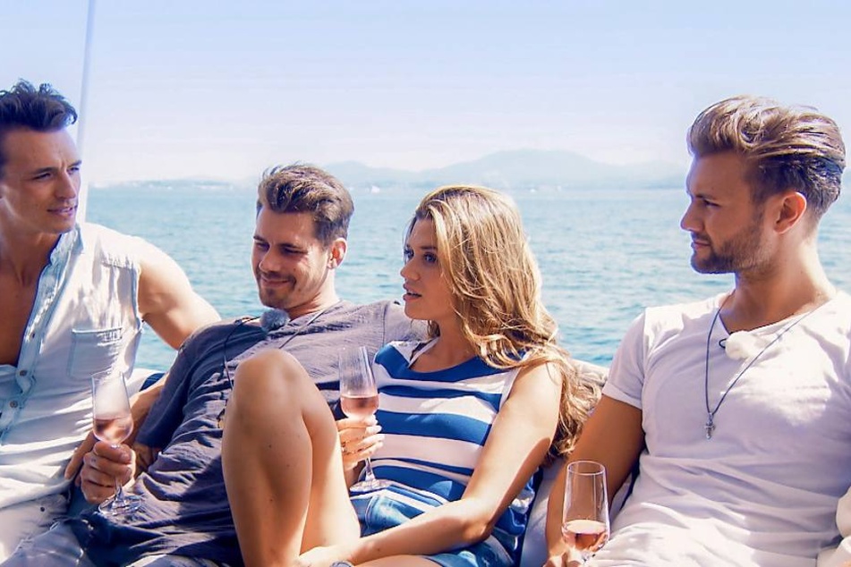 Beim letzten Date auf Korfu geht es für Bachelorette Nadine und ihre Männer zuerst auf hohe See.