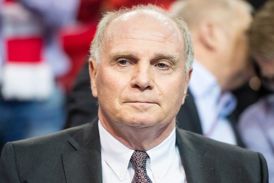 Uli Hoeneß äußerte sich jetzt zu seiner Haftstrafe bei einer Gala-Veranstaltung in Liechtenstein.