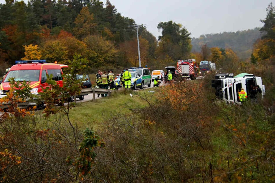 Der 43 Jahre alte Tatverdächtige ist mit seinem Lastwagen verunglückt.
