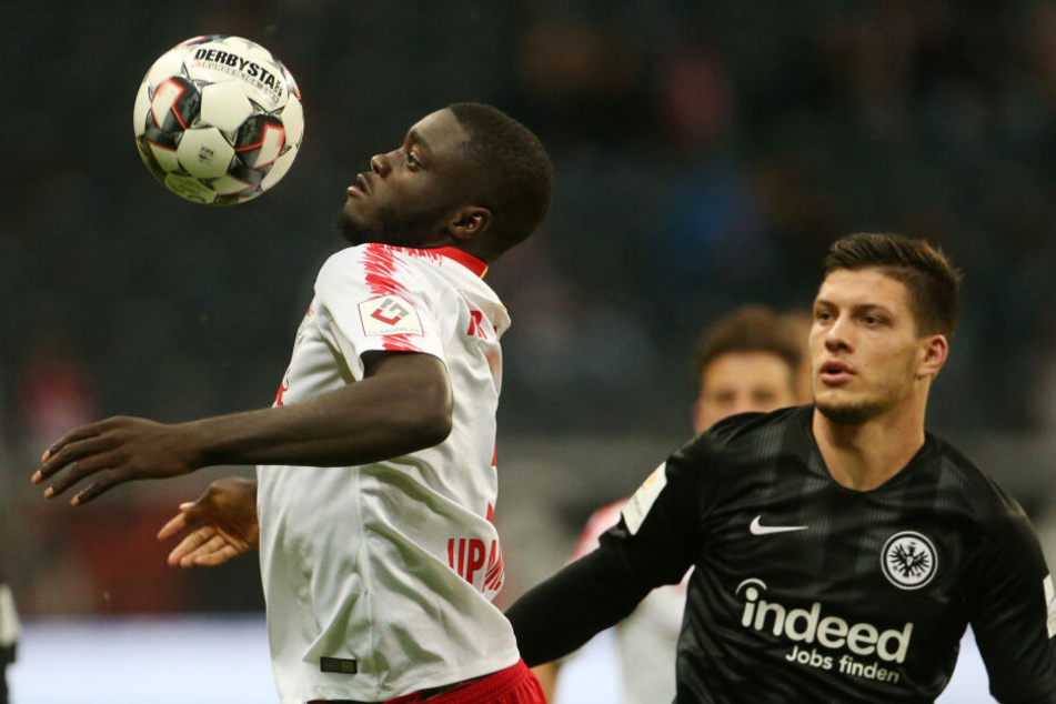 In Leipzig blieb Luka Jovic (re.) blass.