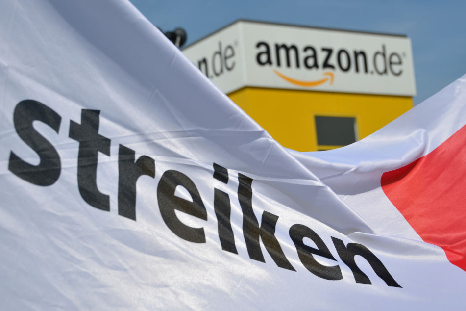 Verdi will seit Jahren bei Amazon Verhandlungen über einen Tarifvertrag erzwingen. (Symbolbild)