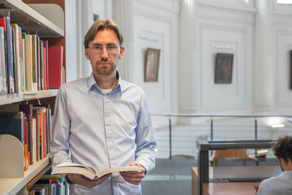 Politikwissenschaftler Dr. Hendrik Träger (37).