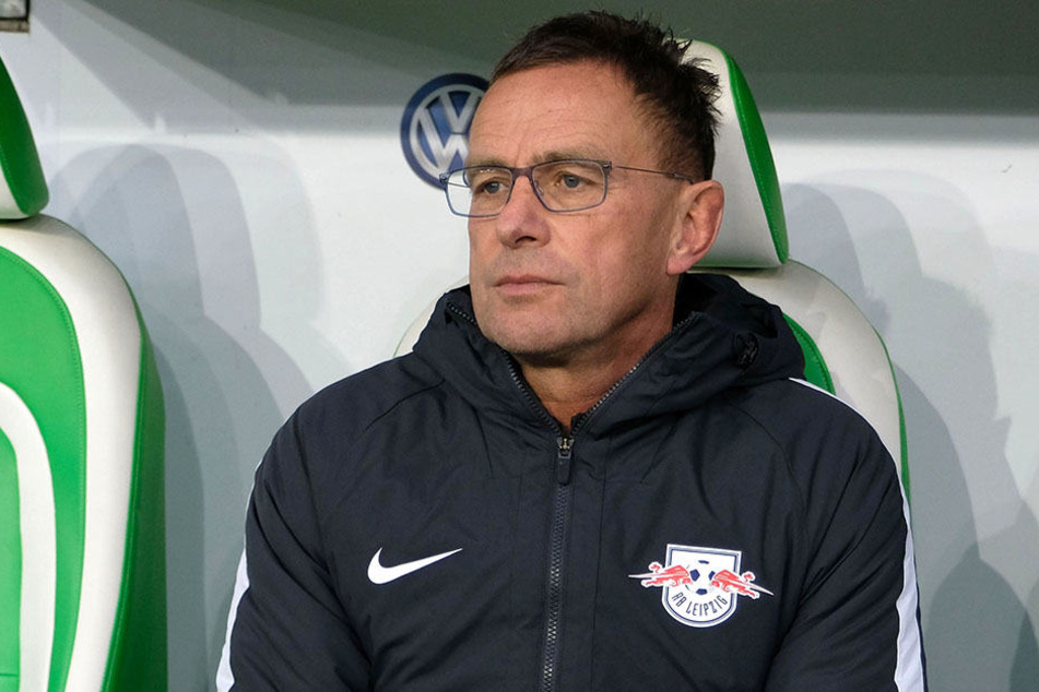 Trainer Ralf Rangnick muss beim Achtelfinale m DFB-Pokal auf einige seiner Kicke verzichten.