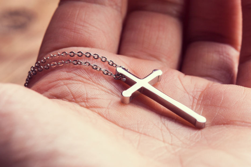 Eine Studie legt Zahlen zu Missbrauchsfällen in der Kirche auf den Tisch. (Symbolbild)