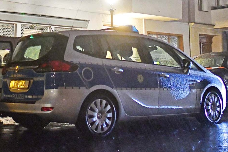Die Polizei hat die Ermittlungen zu dem Überfall aufgenommen (Symbolbild).