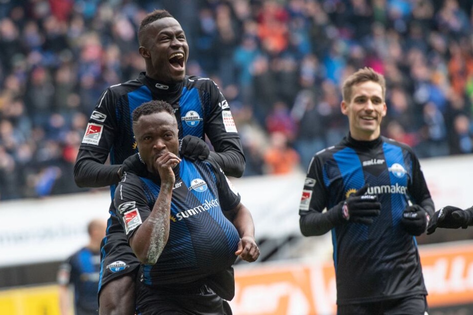 Mit 4:0 besiegte der SC Paderborn den MSV Duisburg.