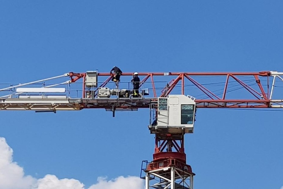 Der Kranführer kollabierte auf der Düsseldorfer Messe-Baustelle.