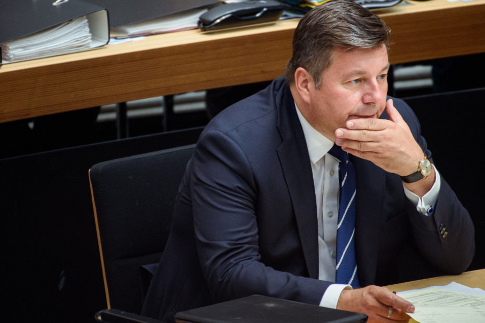 Nur noch Innensenator Andreas Geisel setzt auf einen Diesel.