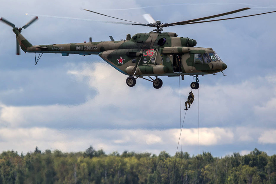 Im Norden Russland ist ein Hubschrauber vom Typ Mi-8 abgestürzt. Mindestens 19 Menschen starben. (Symbolbild)