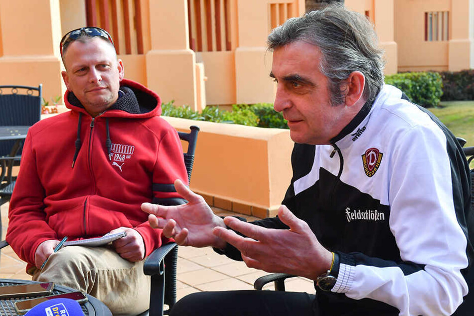 Dynamos Sportdirektor Ralf Minge im Gespräch mit Morgenpost-Sportchef Dirk Löpelt.