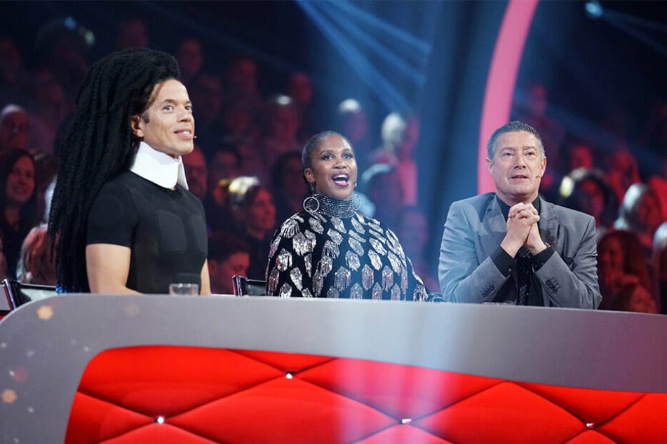 Wieder in der Jury (v.l.): Jorge, Motsi und Joachim.
