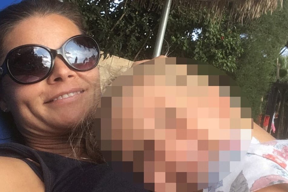 Scheinbar unzertrennlich: Angie Küng (45) mit ihrer jüngeren Tochter.