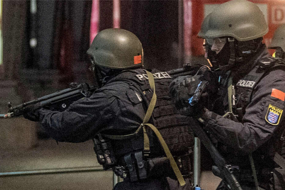 Die Reaktionen normaler Streifenpolizisten bei einem Terroranschlag standen im Mittelpunkt der Übung.
