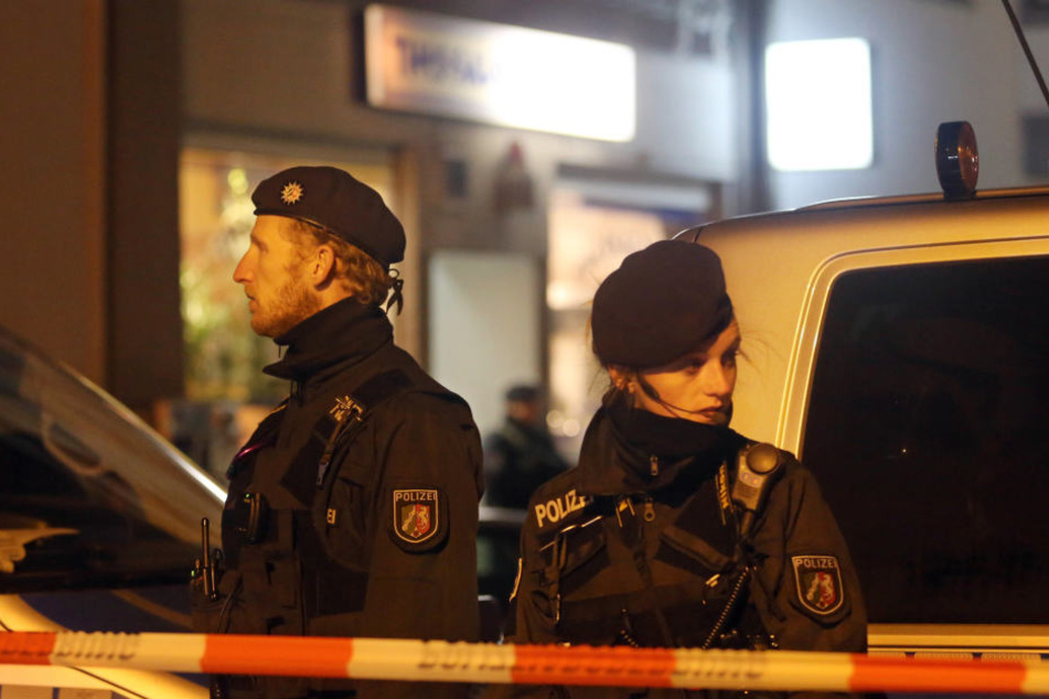 Der 19-Jährige stellte sich in einem Imbiss in Herne.