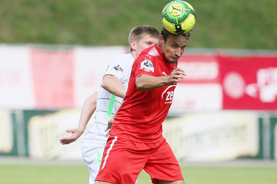 FSV-Kapitän Toni Wachsmuth ging mit vollem Einsatz voran, war von der Kulisse enttäuscht.