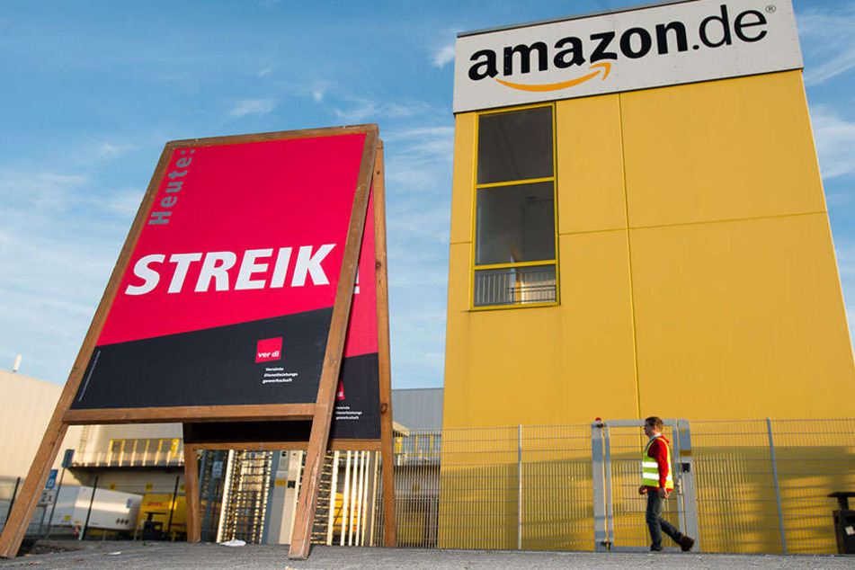 Die Beschäftigten der Amazon-Niederlassung Leipzig gehen auch am Samstag wieder auf die Straße.
