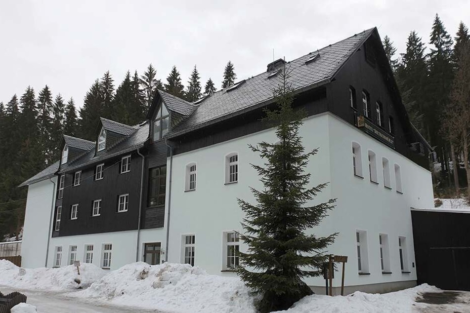 Im "Hotel Dietrichsmühle" im erzgebirgischen Crottendorf soll die Bande erstmals kriminell geworden sein.