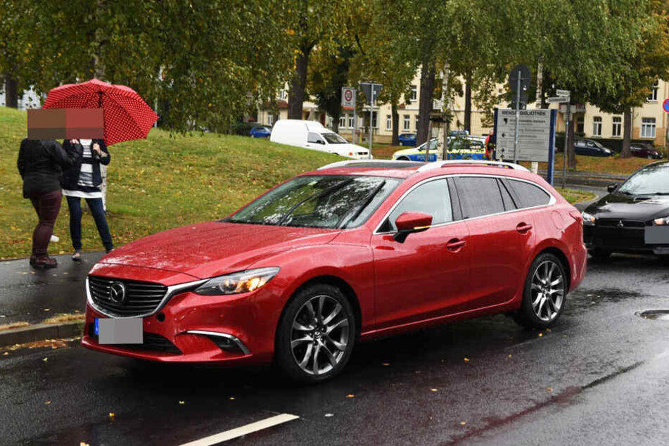 Am Mazda entstand Sachschaden in Höhe von 2.000 Euro.