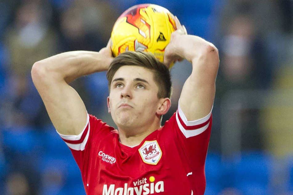 Deckan John und seine Kollegen von Cardiff City mussten auf Druck des Investors sogar die Farben wechseln.