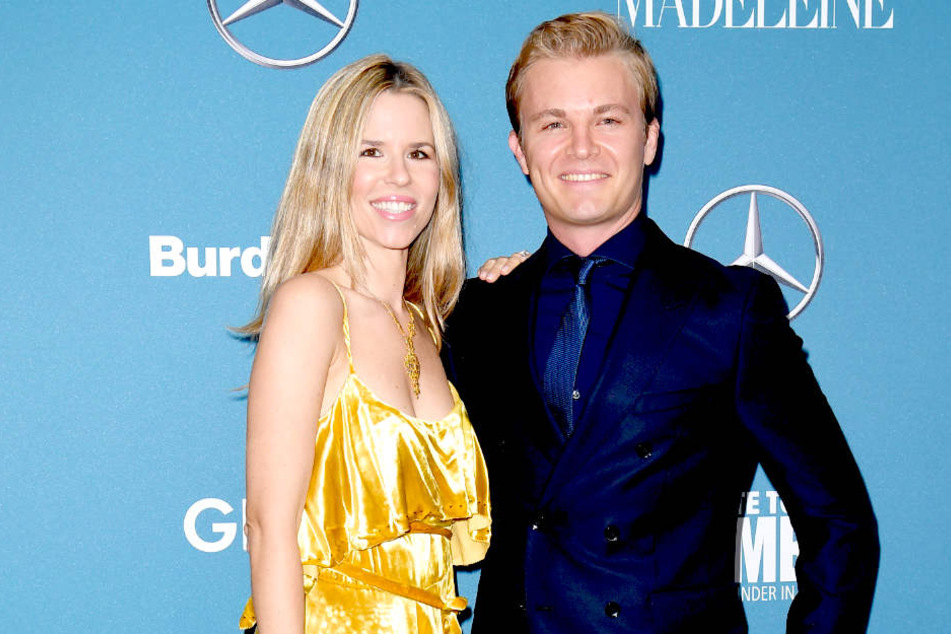 Nico Rosberg (33) und Ehefrau Vivian Sibold (33) bei der Benefizveranstaltung "Tribute to Bambi" im Kraftwerk Berlin.