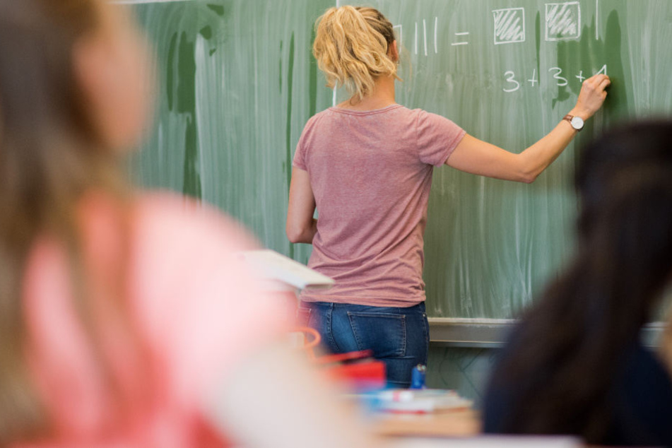 In Bayern ist der Bedarf an Lehrern für das neue Schuljahr gedeckt. (Symbolbild)