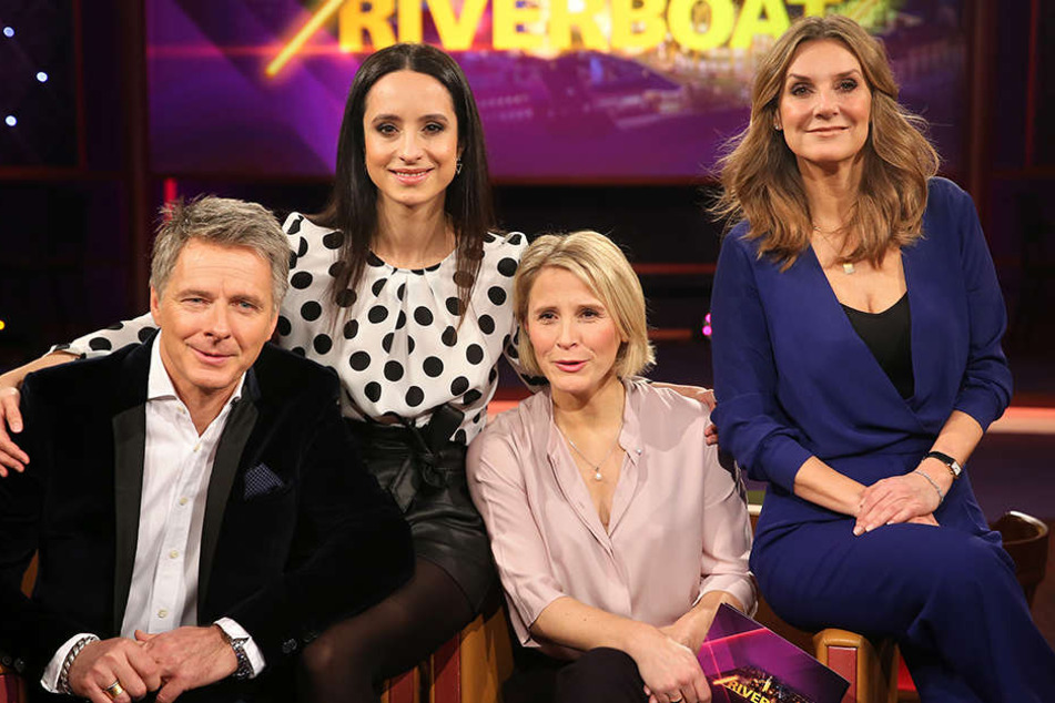 Die neuen "Riverboat"-Moderatoren Jörg Pilawa (v. l.), Stephanie Stumph, Susan Link und Kim Fisher. Ab 22.00 Uhr bei MDR.
