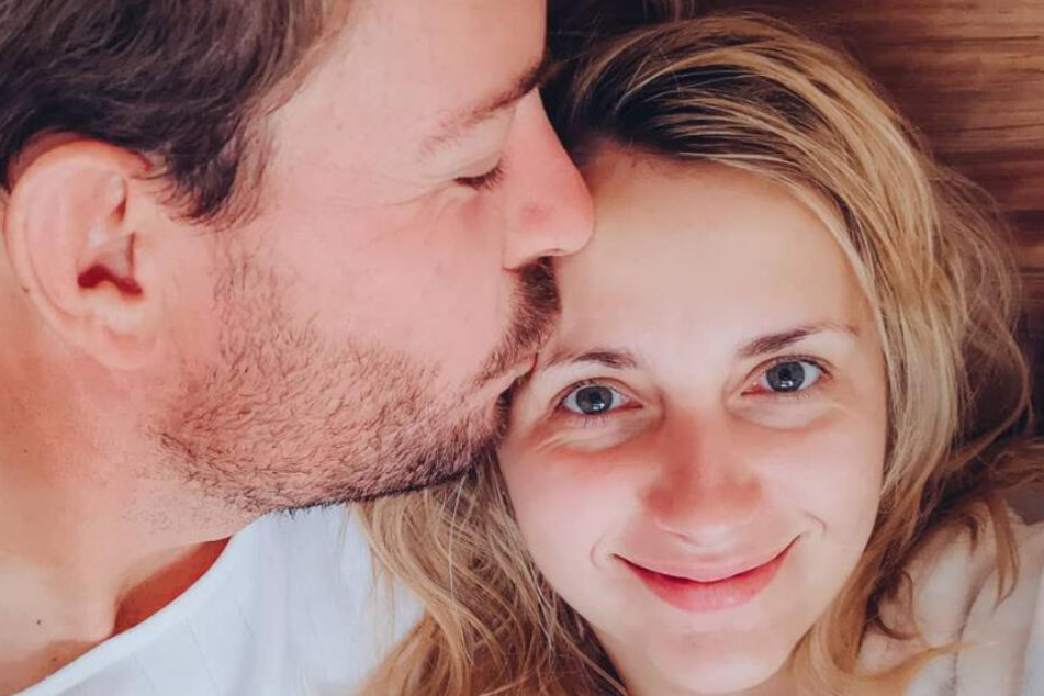 Farmer Gerald (33) und Anna Heiser (29): Noch immer ein Herz und eine Seele.