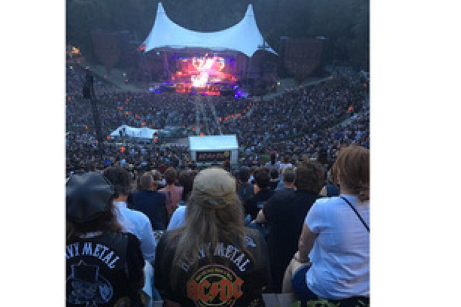 Altrocker waren in der Waldbühne genug am Start und mein Sohn (10, nicht im Bild).