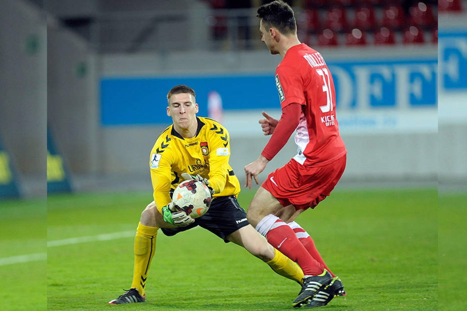 Kevin Kunz (l.) im Großaspacher Trikot. Zwischen 2012 und 2015 spielte er für die Baden-Württemberger.