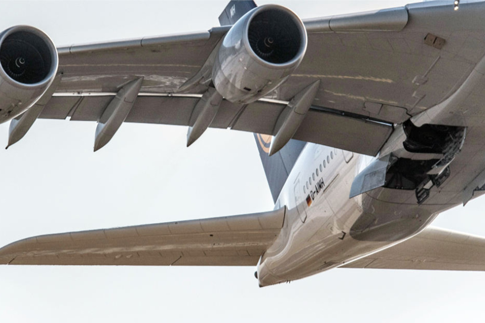 Die Landesregierung, der Flughafenbetreiber und die Airlines haben sich auf eine Lärmobergrenze geeinigt.