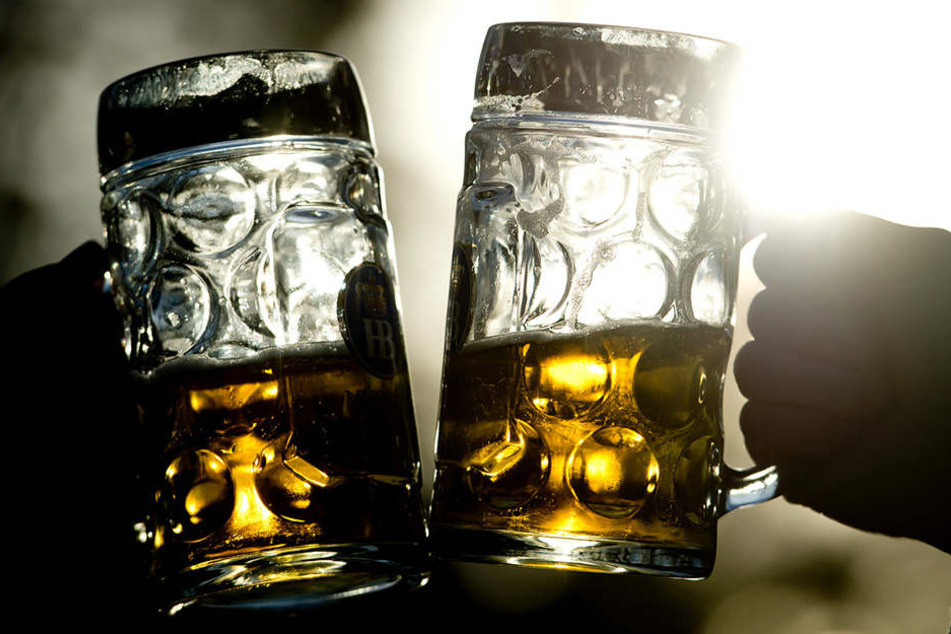 Bald eine Seltenheit? Deutsche trinken immer weniger Bier. (Symbolbild)