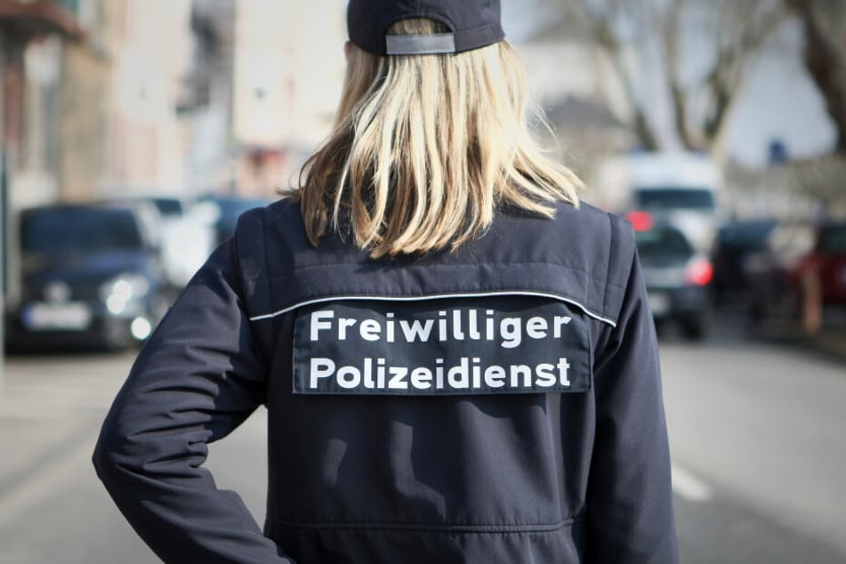 Seit dem Jahr 2000 können Bürger ehrenamtlich bei der Polizei helfen.