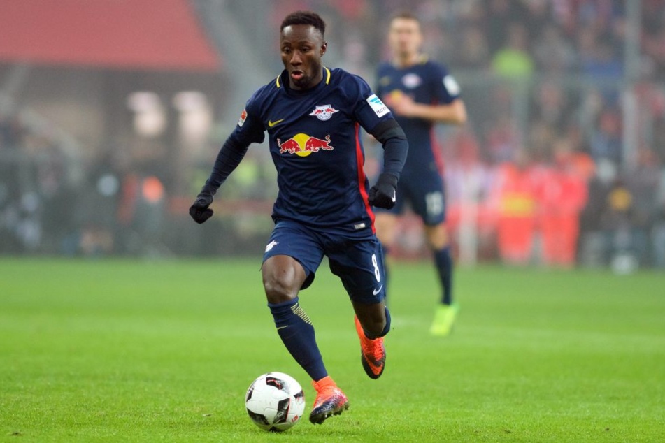 Naby Keita musste kurz nach seiner Einwechslung wieder vom Platz runter. Grund: muskuläre Probleme.
