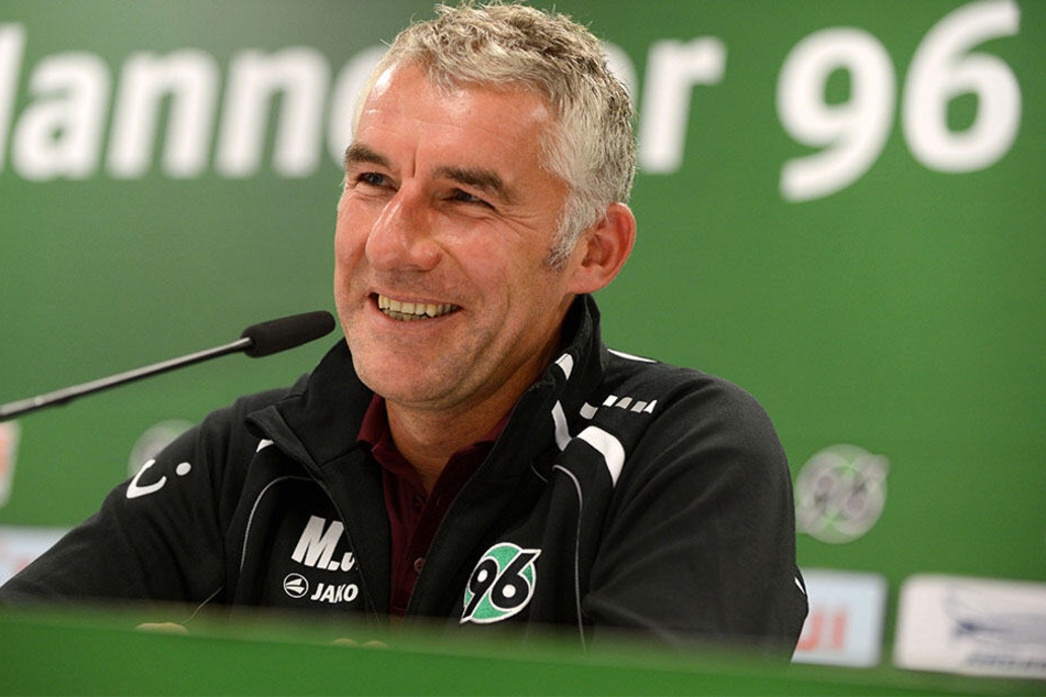 Es hatte sich bereits angedeutet. Nun ist es offiziell. Mirko Slomka (51) übernimmt bei Hannover 96.