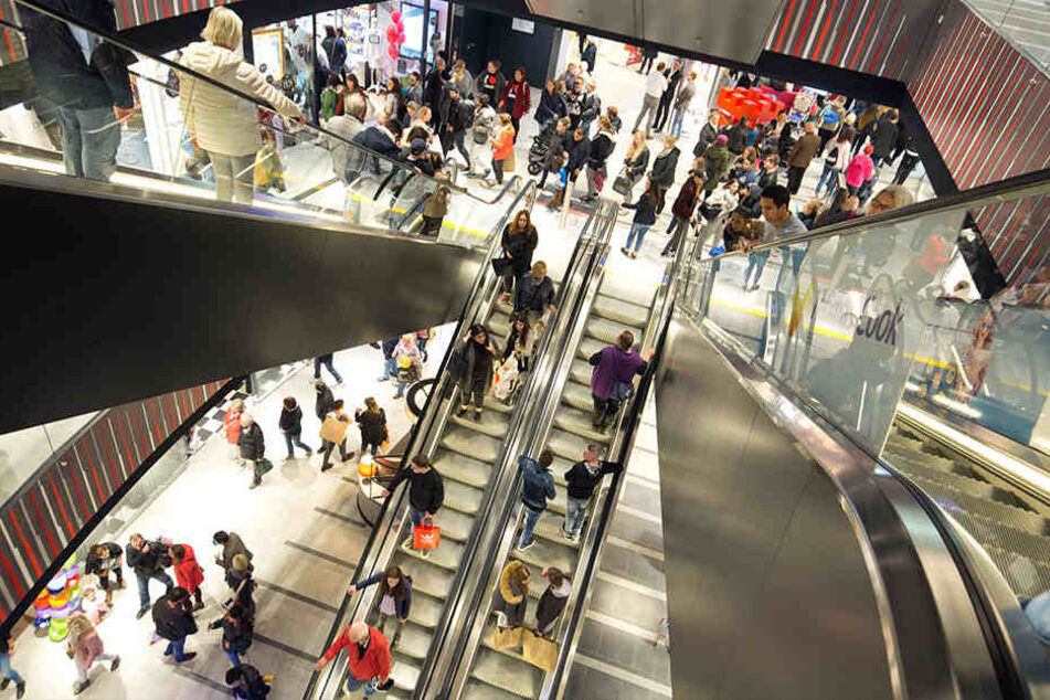 Über 100.000 Besucher kamen am Eröffnungstag ins LOOM.