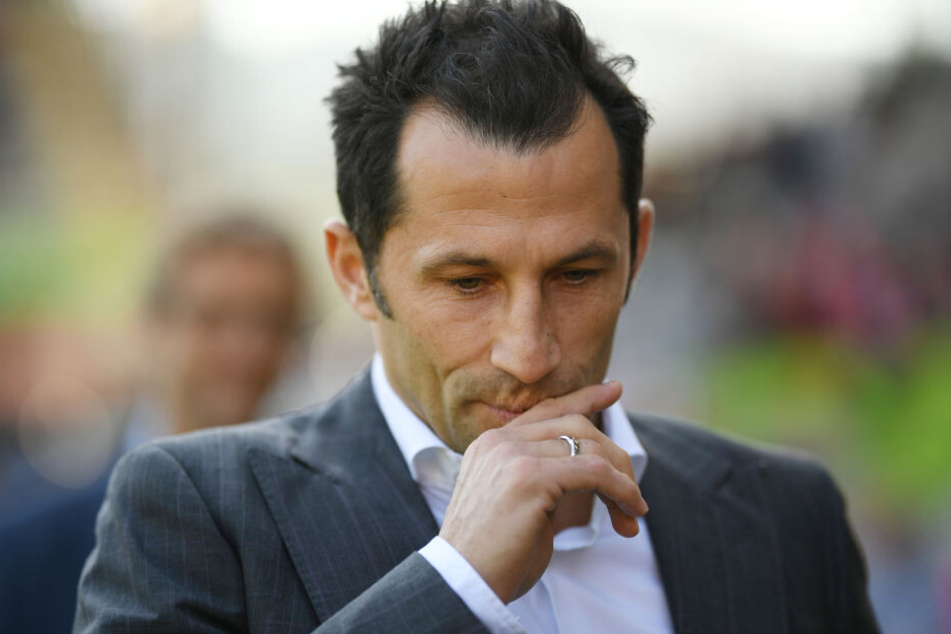 Sportdirektor Hasan Salihamidzic vom FC Bayern muss wegen unsportlichem Verhalten 8000 Euro zahlen. (Archivbild)