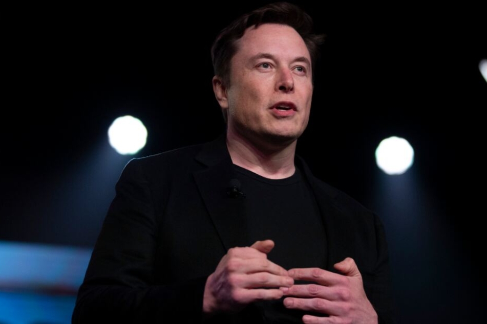 Elon Musk wollte die Unzufriedenheit seiner Kunden nicht auf sich Sitzen lassen.