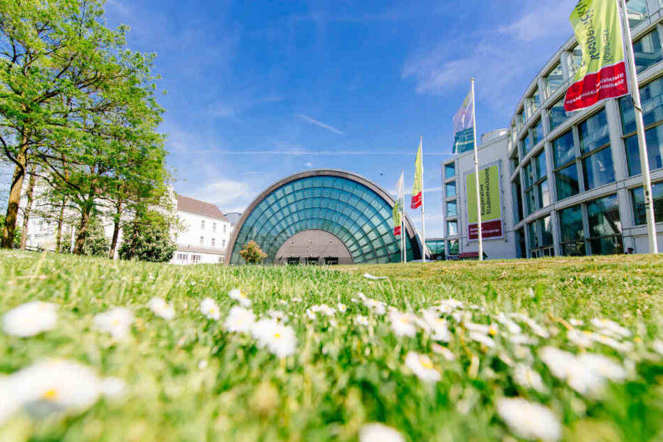 Vor allem zu Tagungen kommen besonders viele Menschen in die Stadt.