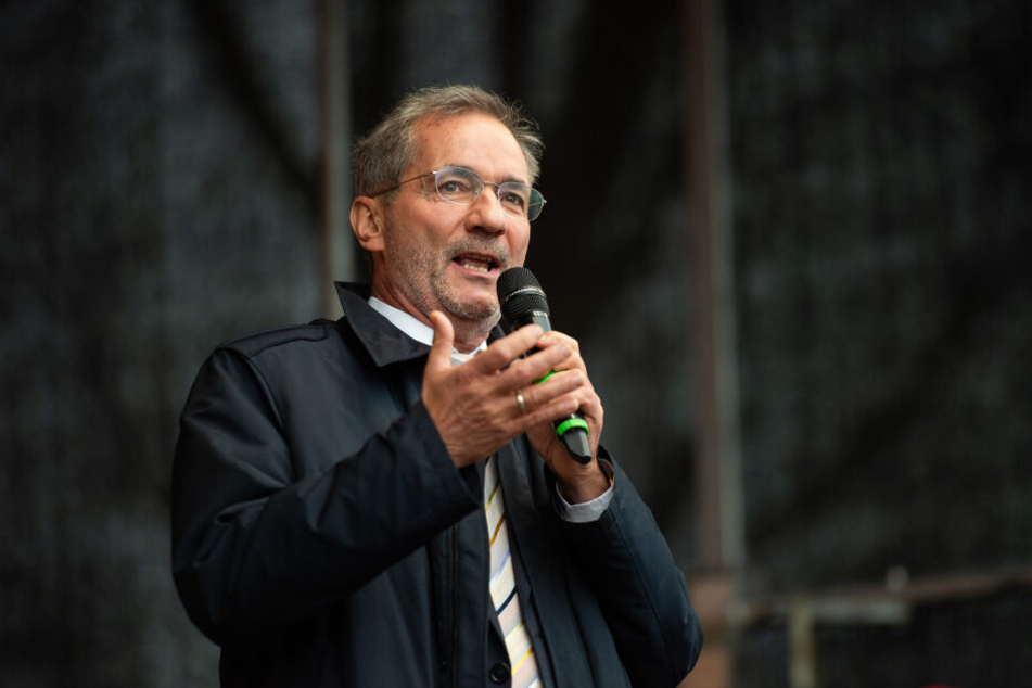 Der Chef der Kommission 30 Jahre Deutsche Einheit, Matthias Platzeck, sieht in Teilen der ostdeutschen Bevölkerung eine "ungute Grundstimmung".