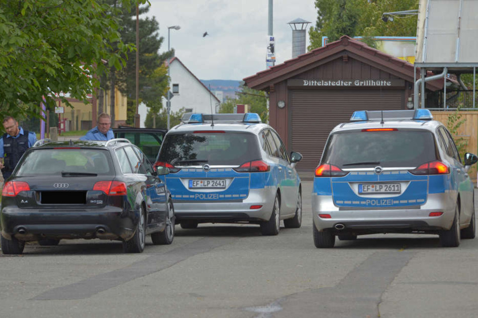 Weit kam der Audifahrer zum Glück nicht.