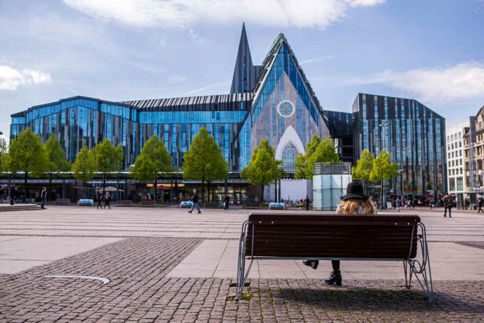 Die Universität Leipzig muss in den nächsten drei Jahren auf über 3,3 Millionen Euro verzichten. (Archivbild)